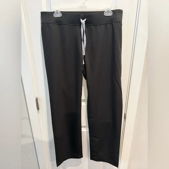 FIGS Black Drawstring Scrub Pants Size M - Picture 7 of 8
